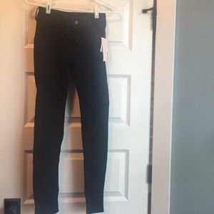 Brand new with tags JustFab jeggings